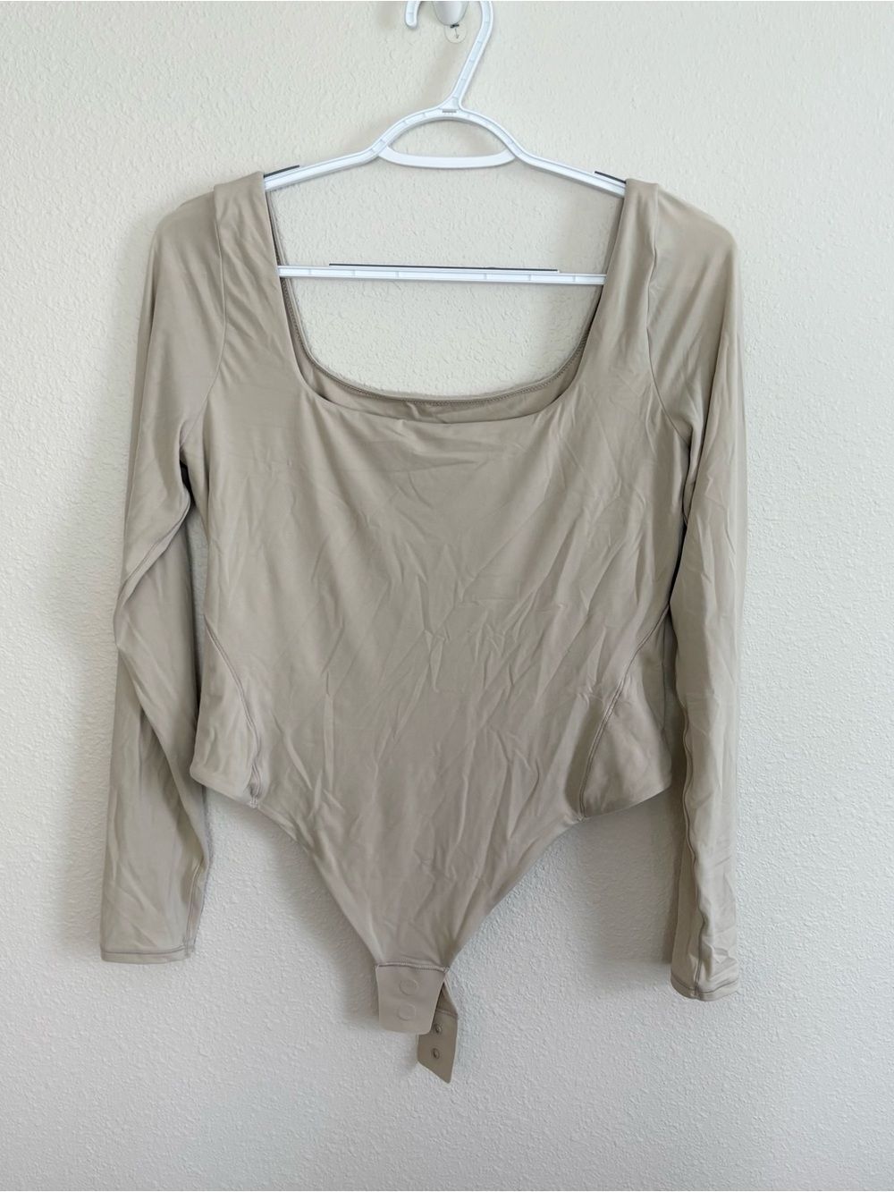 Lululemon Bodysuit Wundermost Square-Neck Beige Nulu Long Sleeve Size L